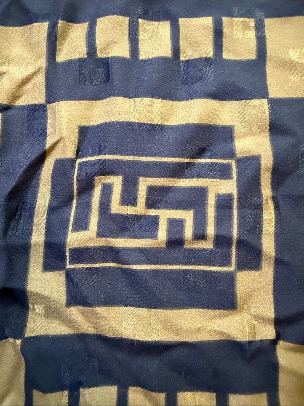 Fendi Navy and Beige Logo Tag Scarf - Picture 4 of 6